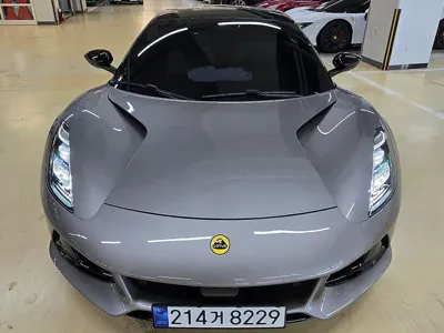 Lotus Emira