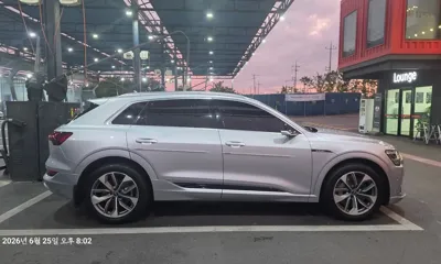 Audi e-tron