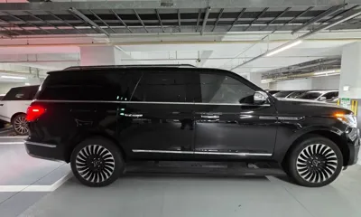Lincoln Navigator