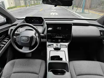 Toyota 铂智4X
