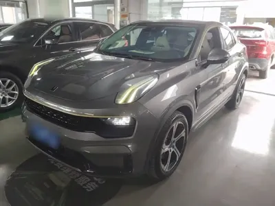 Lynk & Co 05