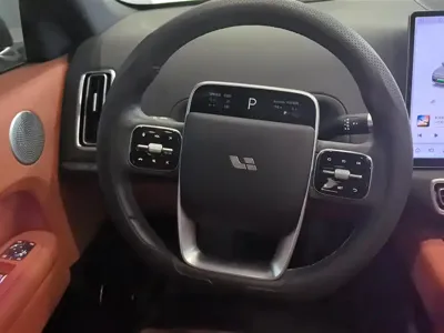 Li Auto Li L6