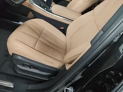 Nio ES8