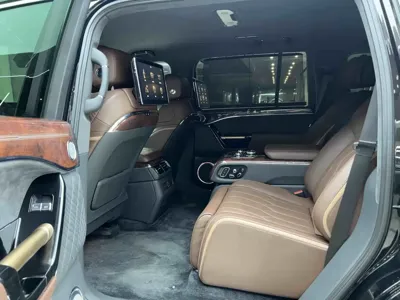 Hongqi 红旗金葵花国耀