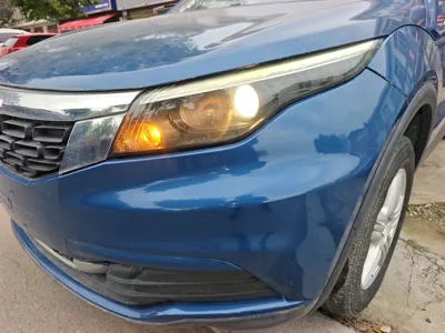 Qoros 5