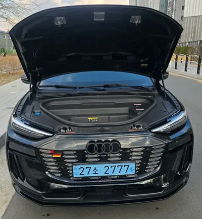 Audi Q6 e-tron
