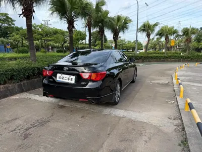 Toyota Reiz