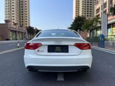 Audi S5