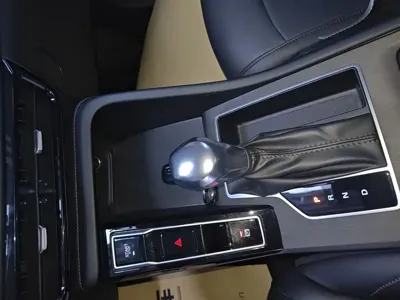 Roewe i5