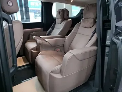 Li Auto Li MEGA