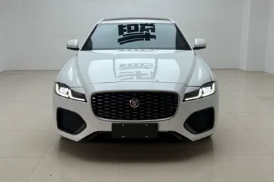 Jaguar XFL