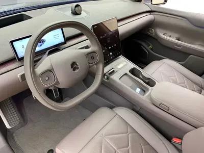 Nio ET7