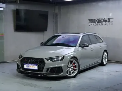 Audi RS 4