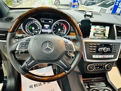 Mercedes-Benz M-Class