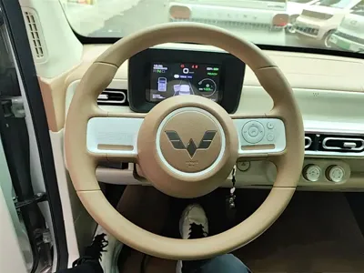 Wuling MINIEV
