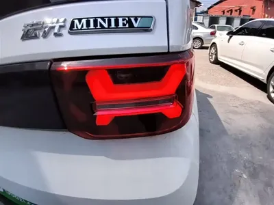 Wuling MINIEV