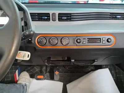 Wuling MINIEV