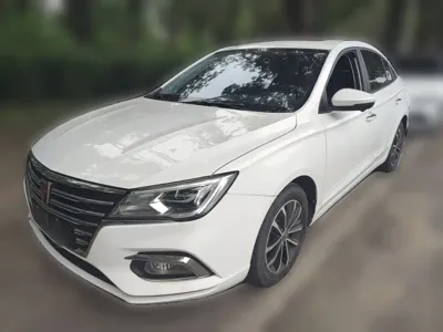 Roewe i5