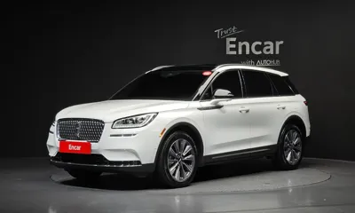 Lincoln Corsair
