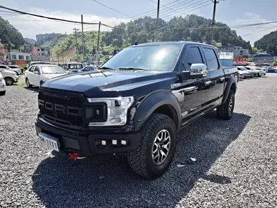 Ford F-150 Raptor