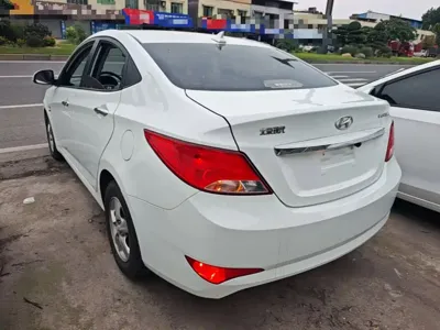 Hyundai Verna