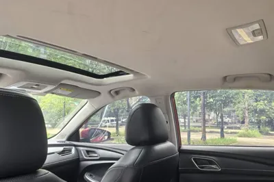 Roewe i5