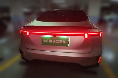 Lynk & Co 07