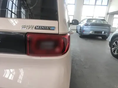 Wuling MINIEV