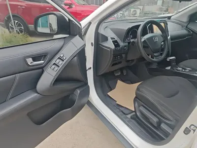 Luxgen U6