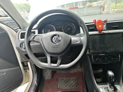 Volkswagen Santana