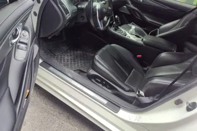 Infiniti Q60