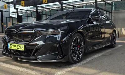 BMW i5