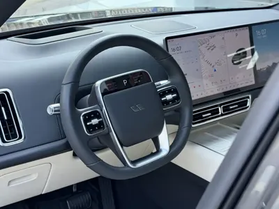 Li Auto Li L7