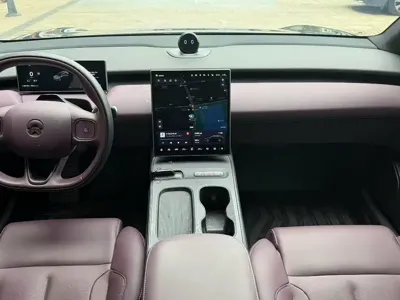 Nio ET5T