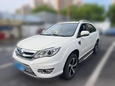 BYD S7