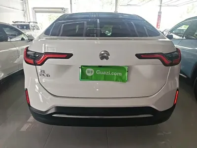 Nio EC6