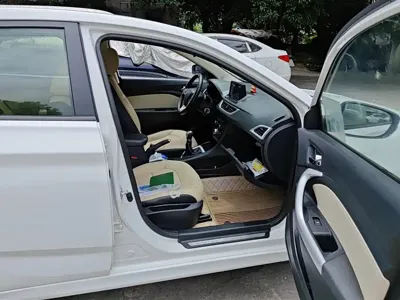 Changan V7