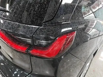 Nio ES8
