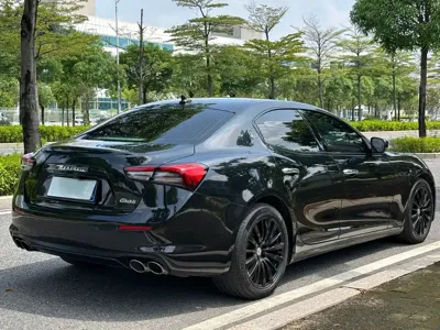 Maserati Ghibli