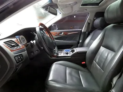 Hyundai Equus