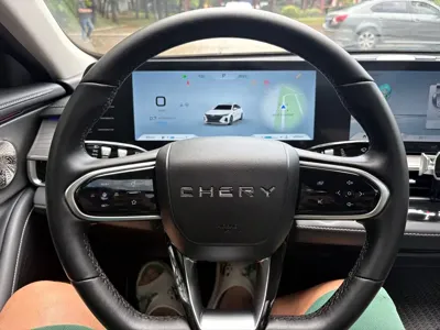 Chery Arrizo 8