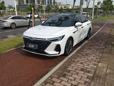 Chery Arrizo 8