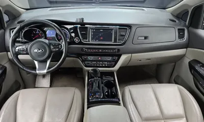 Kia Canival