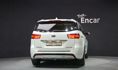 Kia Canival