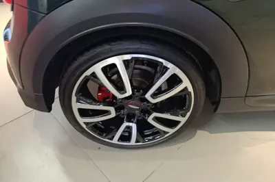 MINI JCW