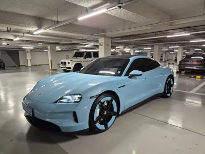 Porsche Taycan