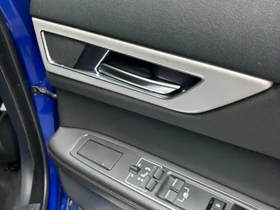 Jaguar XEL