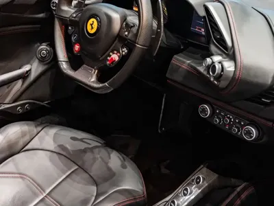 Ferrari 488