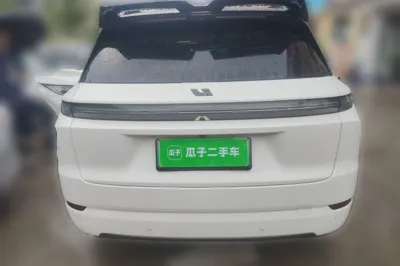 Li Auto L7