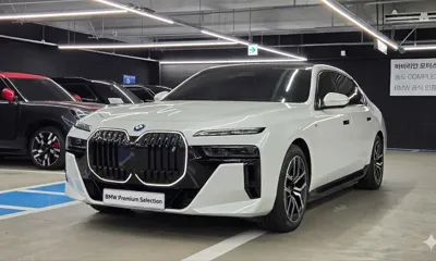 BMW i7